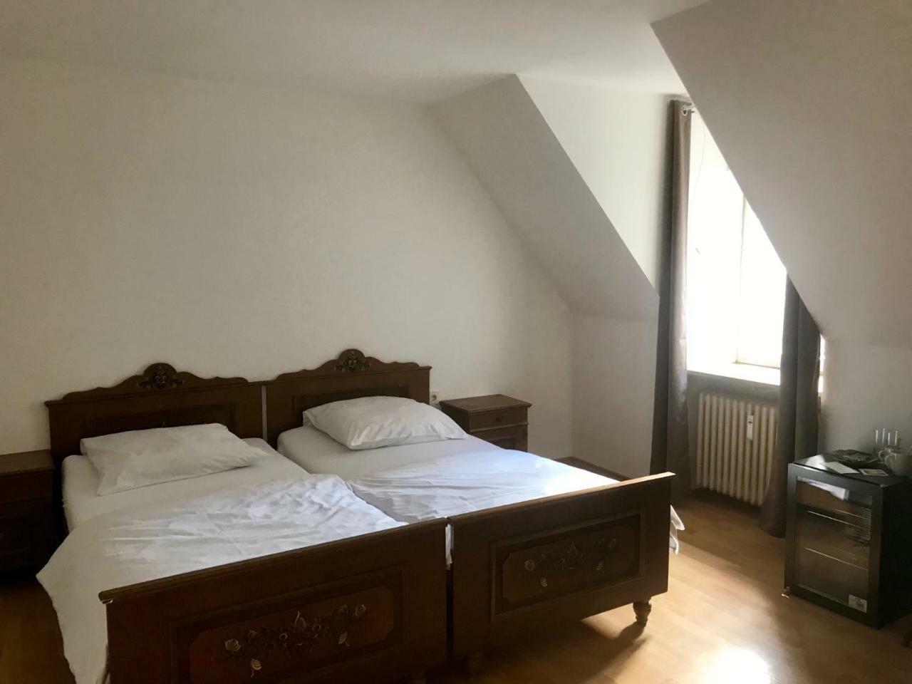 Gasthaus Pfafflinger Neuburg an Der Donau Zewnętrze zdjęcie